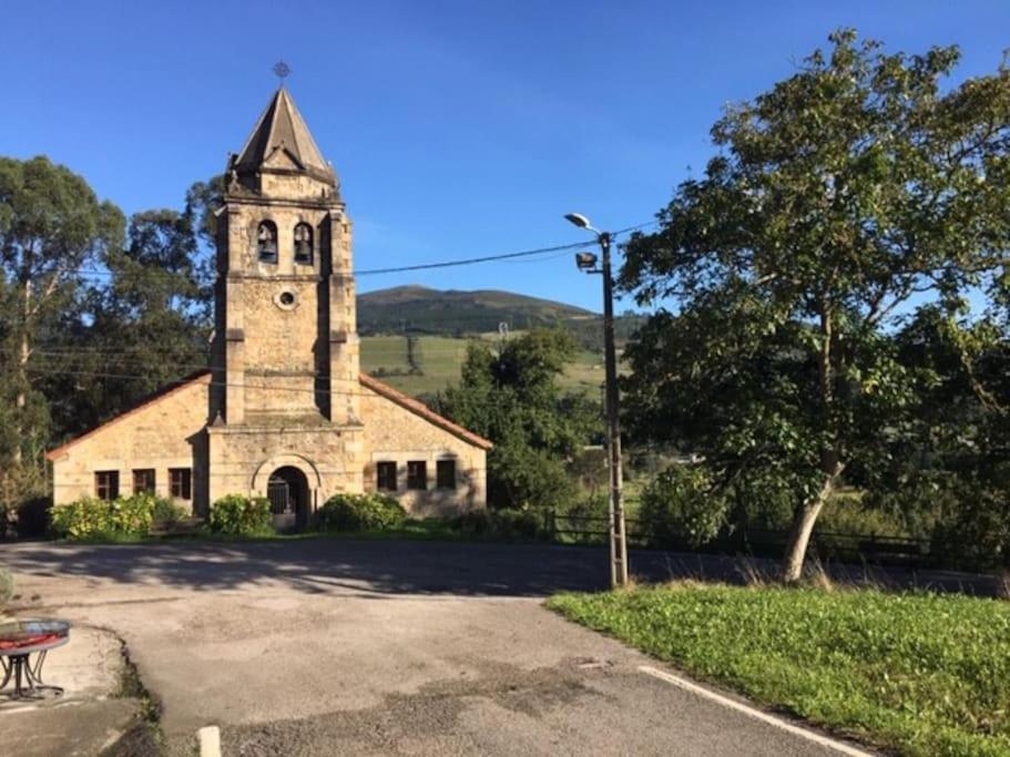 La Flor De Toranzo "Vive Los Valles Pasiegos" Prases Eksteriør billede